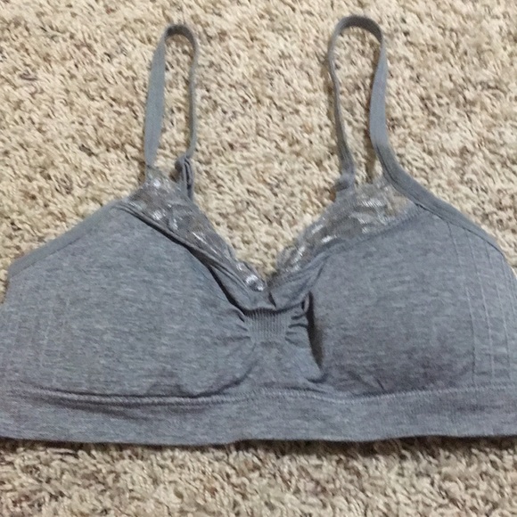 Bra Bundle - Picture 6 of 7